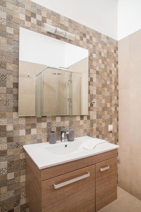 Splendid Full 5Bdr/3Bath/2Kitchens Mansion In Ath Apartment Athens Luaran gambar